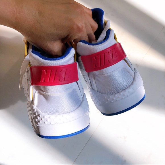 Huarache Run - Picture 2 of 8